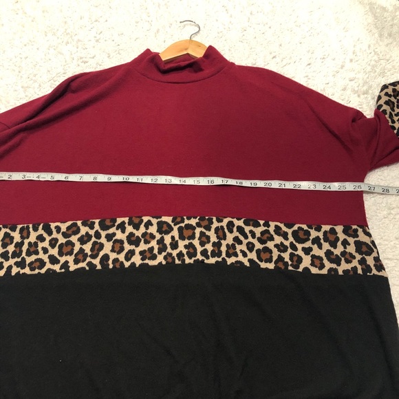 New Riah Fashion ColorBlock Leopard Print Sweater - Picture 9 of 10
